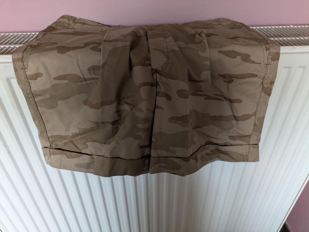 Short leger, Verzamelen, Ophalen of Verzenden, Landmacht, Kleding of Schoenen