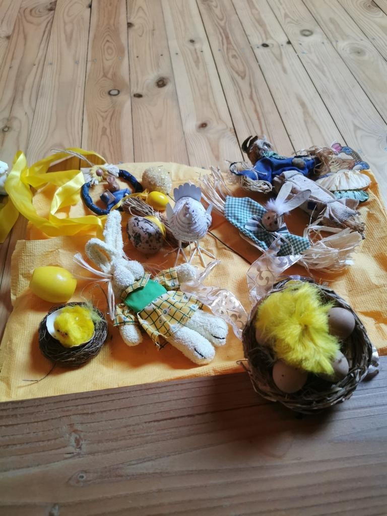 Pakketje met 10 stuks Paas versiering, Diversen, Ophalen of Verzenden, Zo goed als nieuw