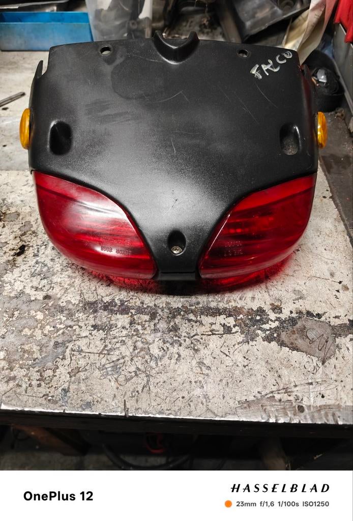 Aprilia Falco achterlicht, Motoren, Ophalen of Verzenden