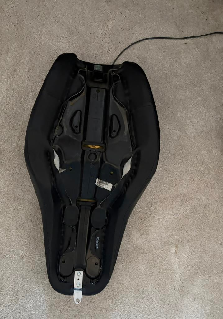 Harley davidson zadel, Ophalen, Zo goed als nieuw