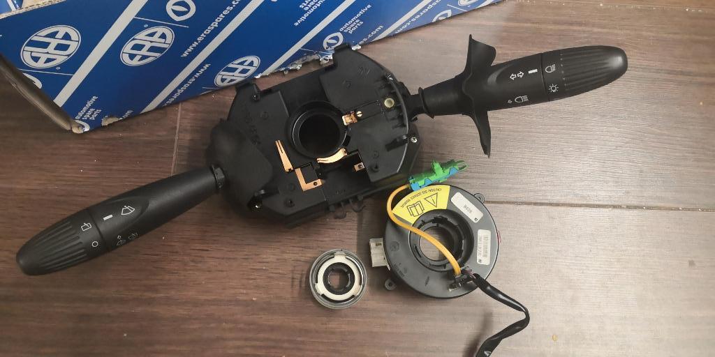 fiat punto 188 MK2 - (1999-2003) indicator stalk switch - st, Auto-onderdelen, Dashboard en Schakelaars, Ophalen of Verzenden