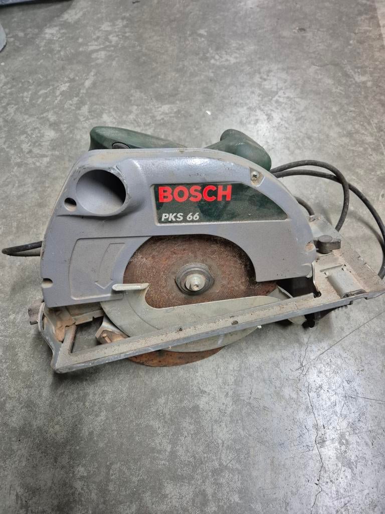 Scie circulaire Bosch, Enlèvement ou Envoi, Comme neuf, Scie circulaire