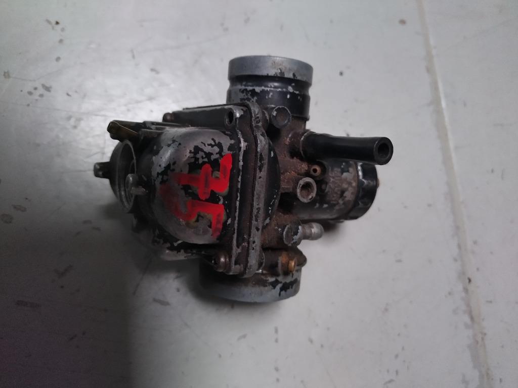 yamaha rd 250 linker carburator, Ophalen of Verzenden, Gebruikt