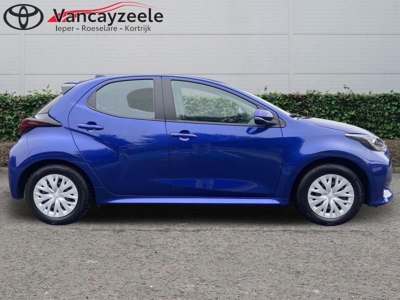Toyota Yaris Dynamic+cam+sensoren achter, Auto's, Toyota, Automaat, Emergency brake assist, Hybride Elektrisch/Benzine, Yaris