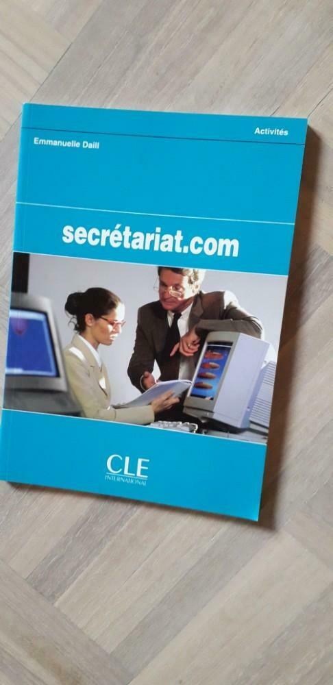 Secretariat .com, Enlèvement, Comme neuf