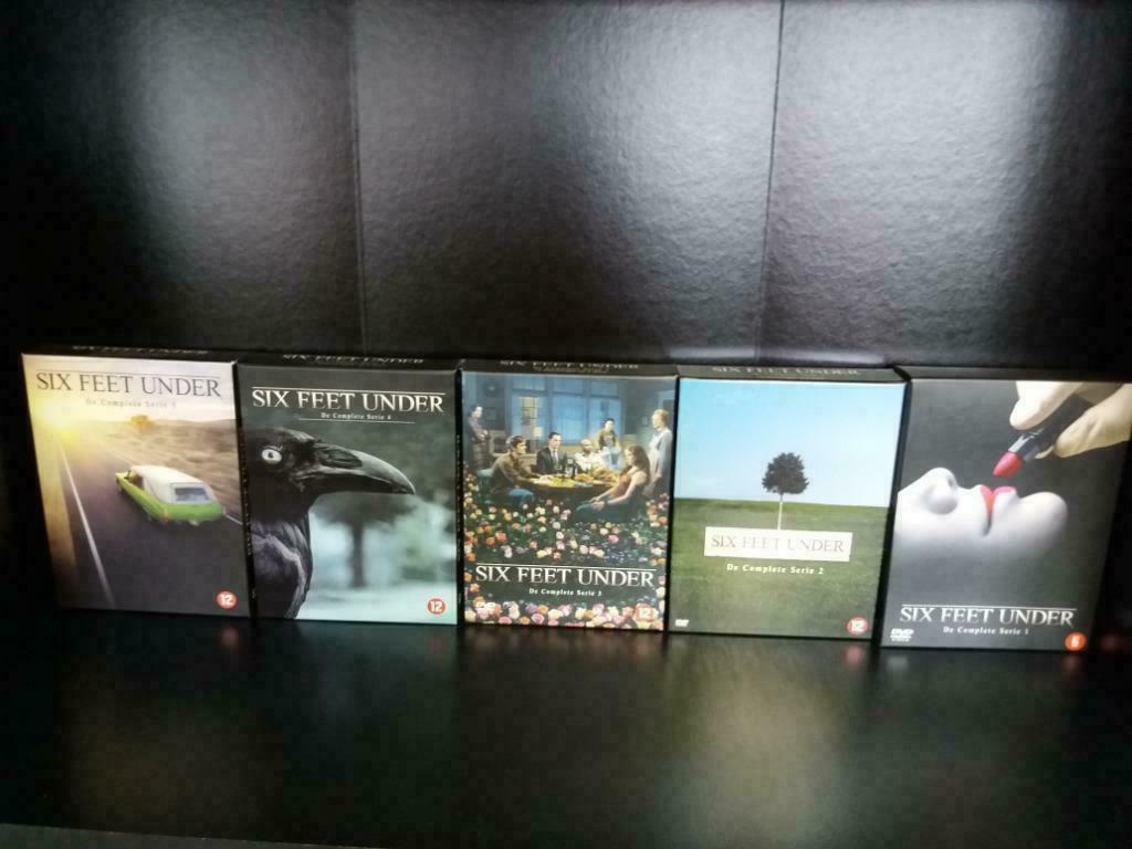 Série complète de 5 saisons de SIX FEET UNDER, À partir de 16 ans, Enlèvement, Comme neuf, Drame