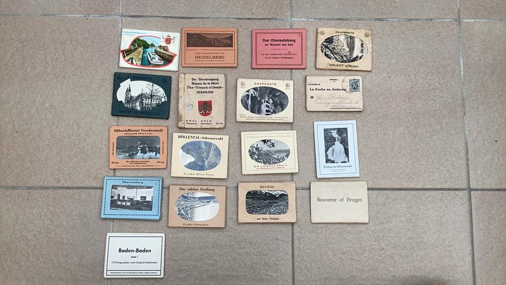 Boekjes met kleine postkaarten varia, Verzamelen, Ophalen of Verzenden