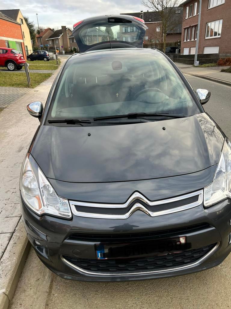 Citroen C3 gekeurd voor verkoop 80,000 dkm nette wagen, 1600 cc, 5 zetels, Grijs, Particulier