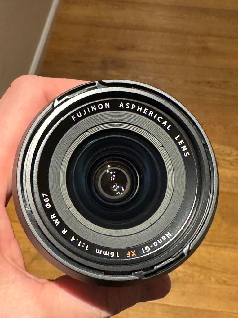 FUJINON XF 16 1.4 R WR, Ophalen of Verzenden, Zo goed als nieuw, Groothoeklens