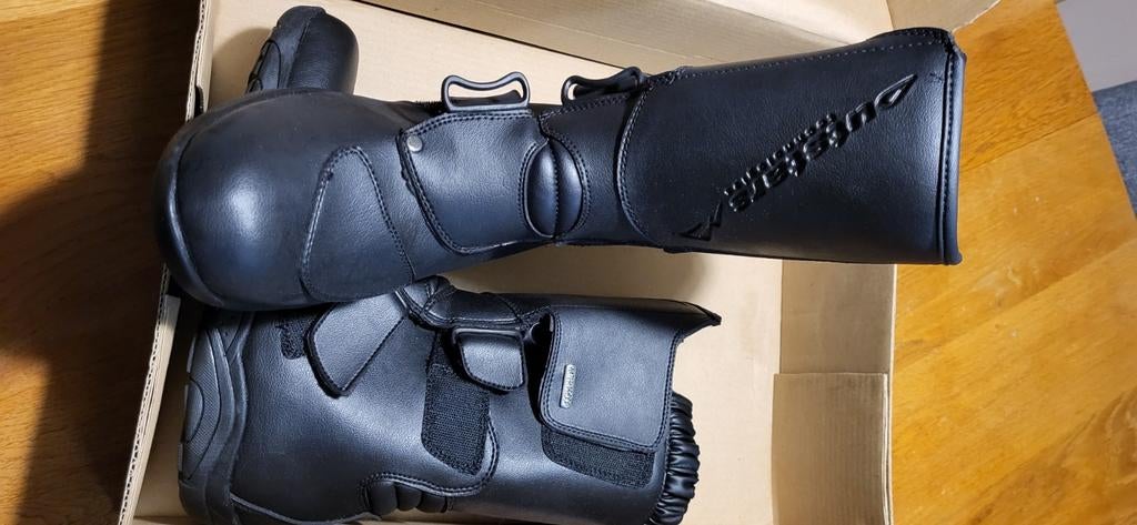 Outstars motorlaarzen maat 44 nieuw, Motoren, Heren, Outstars, Ophalen of Verzenden, Nieuw zonder kaartje