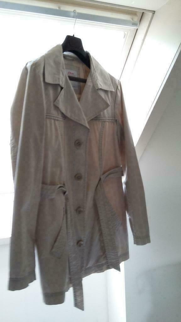 Ecru damesjas met riem - S. Oliver - maat 42, Ophalen of Verzenden, Gedragen, Maat 42/44 (L), Beige