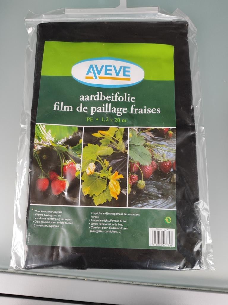 Aardbeifolie nieuw in verpakking, Enlèvement