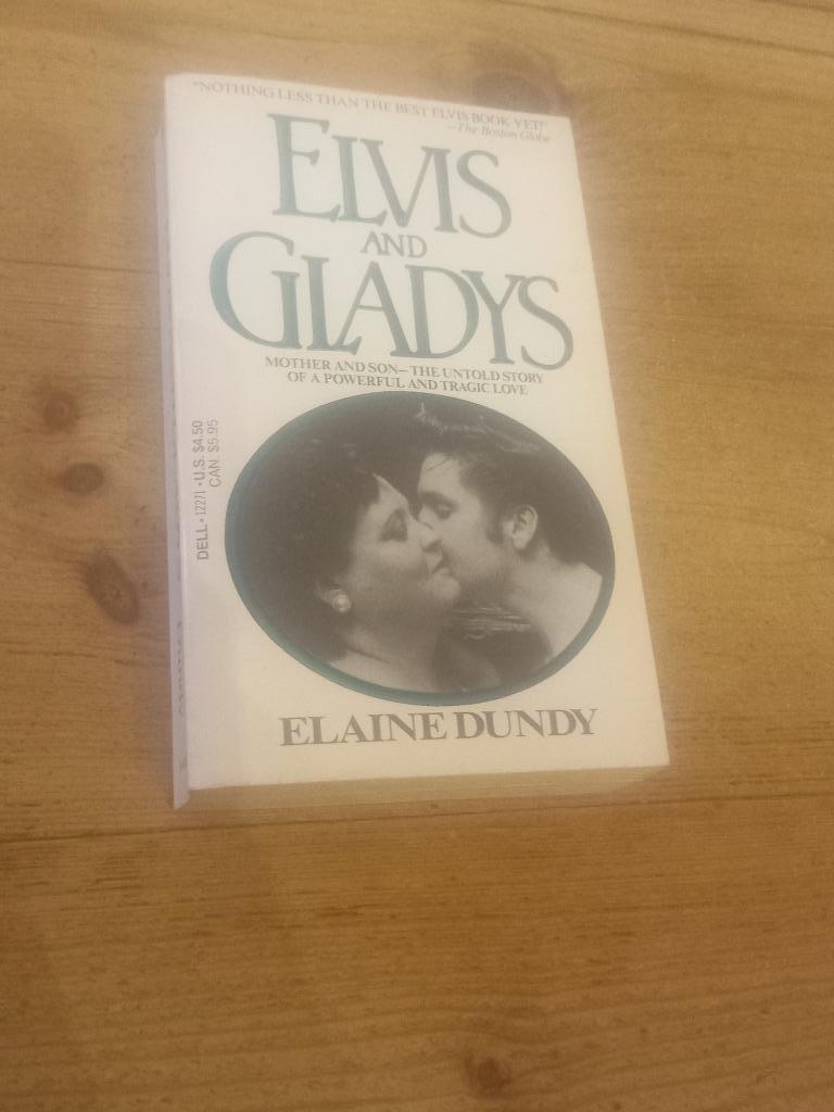 Boek van Elvis Presley, Elaine Dundy, Artiest, Ophalen of Verzenden, Zo goed als nieuw