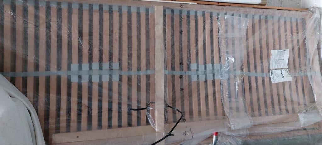2 IKEA 70x200 lattenbodems, Huis en Inrichting, Ophalen, Zo goed als nieuw