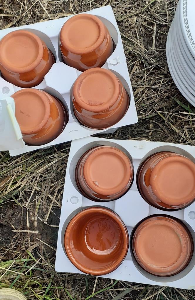 8 raviers rond en terre cuite neuf pour cuisson au four, Enlèvement ou Envoi, Neuf, Poterie, Récipient(s)