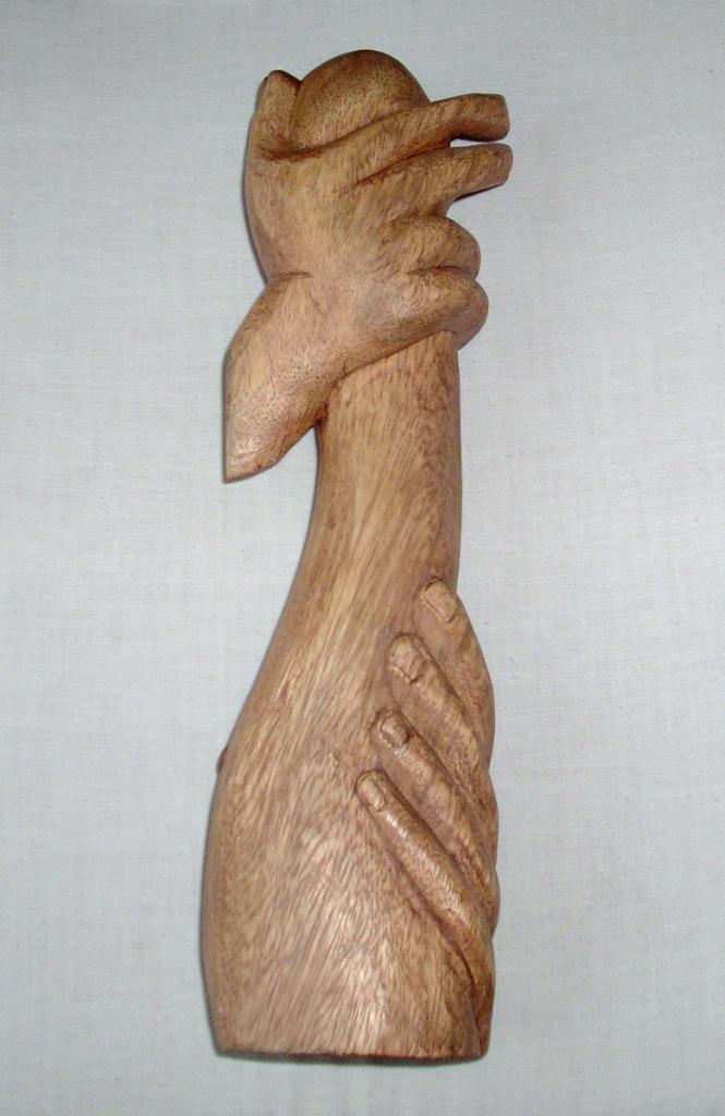 Henri Laurens eiken sculptuur 'Etreinte passionnée' met cert, Envoi