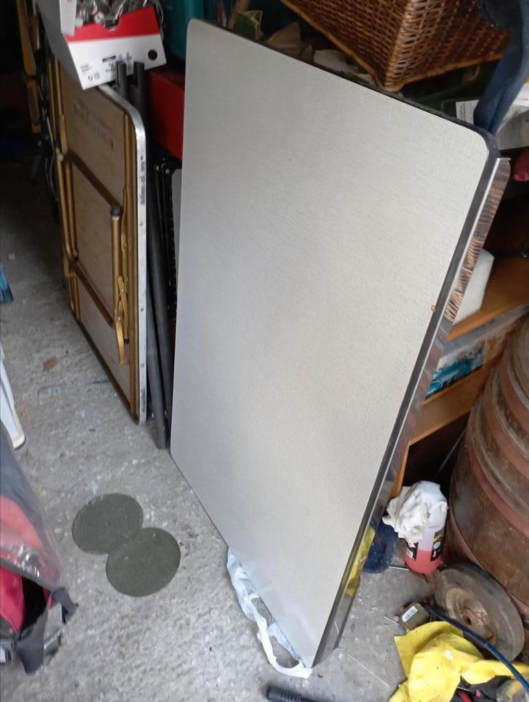 Vintage keuktafel, Ophalen, Zo goed als nieuw