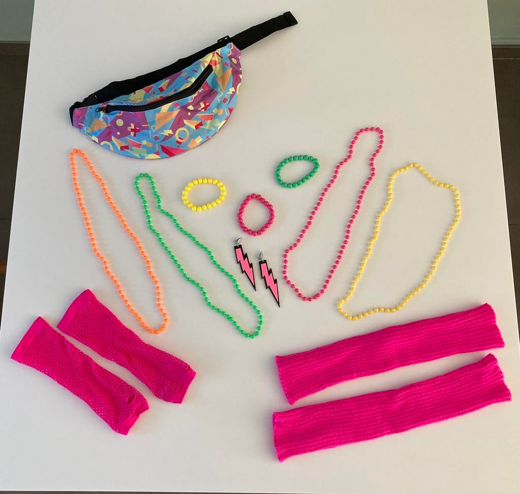 Fluo jaren 80 accessoires in heuptasje, als nieuw, Kinderen en Baby's, Carnavalskleding en Verkleedspullen, Ophalen, Zo goed als nieuw