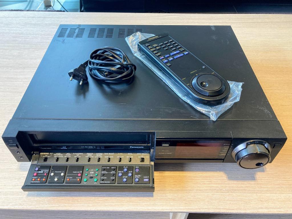 Panasonic NV-FS90 S-VHS, Enlèvement ou Envoi, Utilisé, Lecteur ou enregistreur VHS