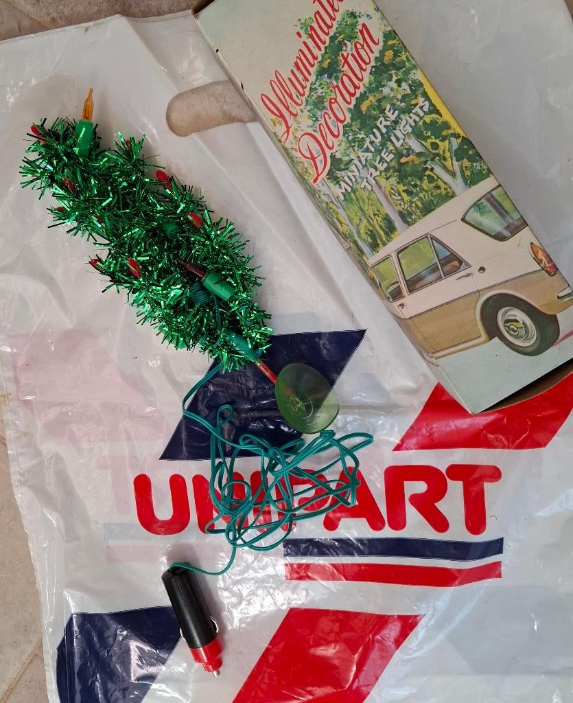 Rare Vintage SAPIN de NOËL éclairant 12V pour Auto Anglaise, Enlèvement ou Envoi, Neuf, Pièces Oldtimer ou Ancêtre