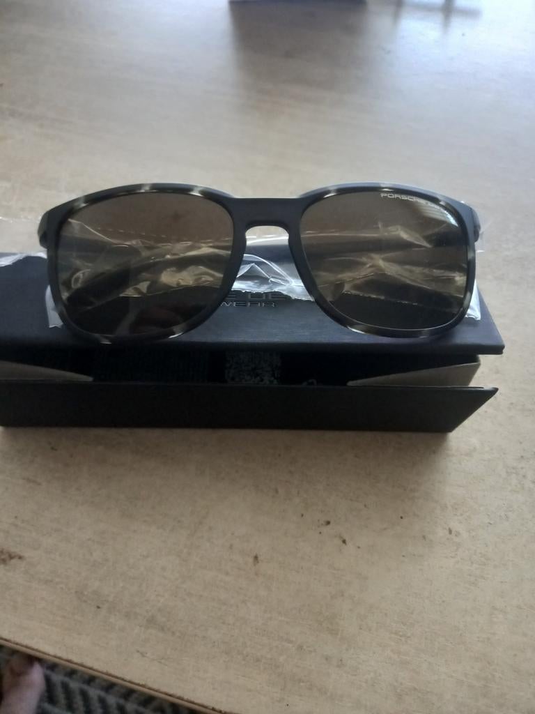 Porsche design zonnebril, Ophalen of Verzenden, Nieuw, Zonnebril