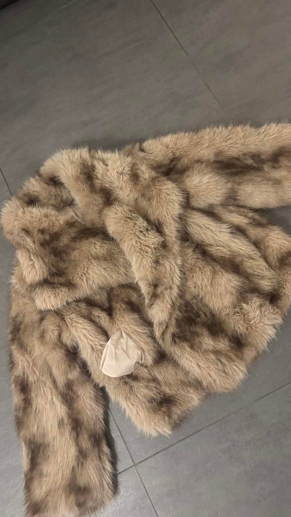 Veste en fourrure mixte, Enlèvement ou Envoi, Neuf, Taille 38/40 (M), Brun