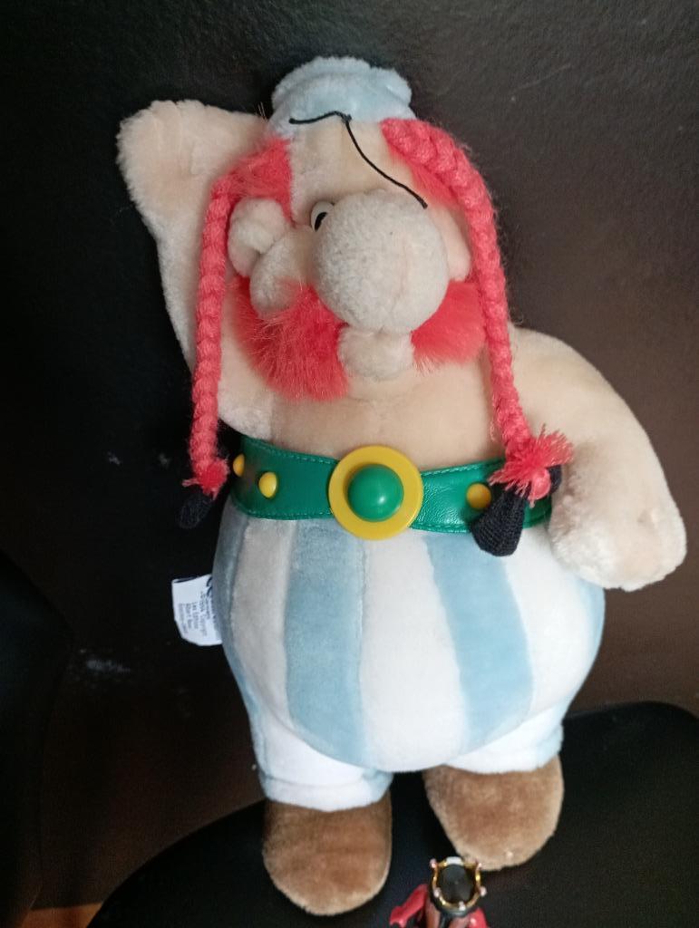 405) knuffel/pluche Obelix  (4), Enfants & Bébés, Jouets | Peluches, Comme neuf, Enlèvement ou Envoi