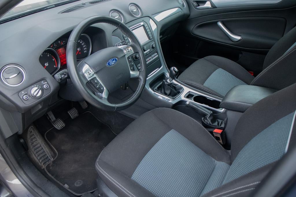 Ford Mondeo 1.6 TDCi ECOnetic Titanium Style / Historique, Autos, Achat, Entreprise, Mondeo, Boîte manuelle