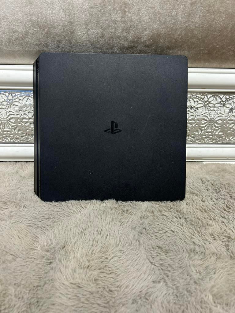 PlayStation 4, Consoles de jeu & Jeux vidéo, 500 GB, Avec 1 manette, Comme neuf, Enlèvement