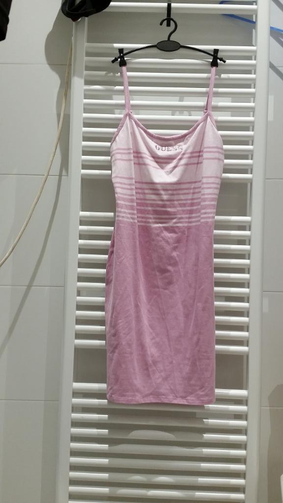 Robe courte sans manches - Guess - Taille M, Vêtements | Femmes, Neuf, Taille 38/40 (M), Guess, Enlèvement ou Envoi