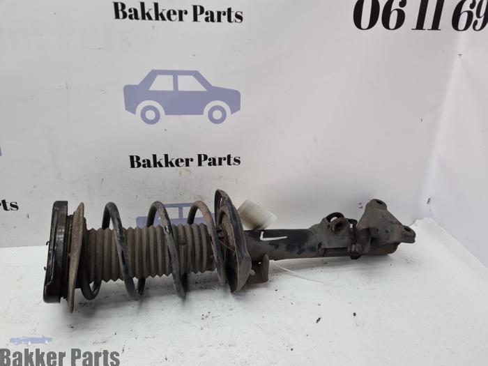 Barre amortisseur avant gauche d'un Mercedes C-Klasse, -, 3 mois de garantie, Utilisé, -