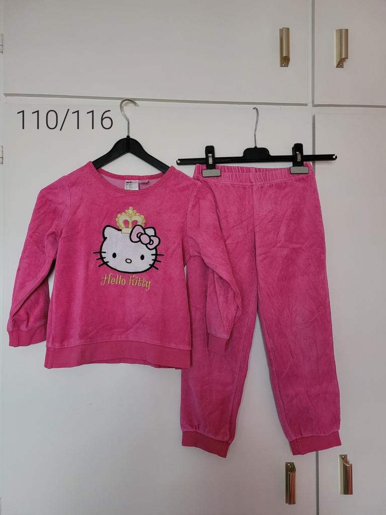 Meisjes pyjama's winter maat 110/116 vanaf €2, Ophalen of Verzenden, Zo goed als nieuw