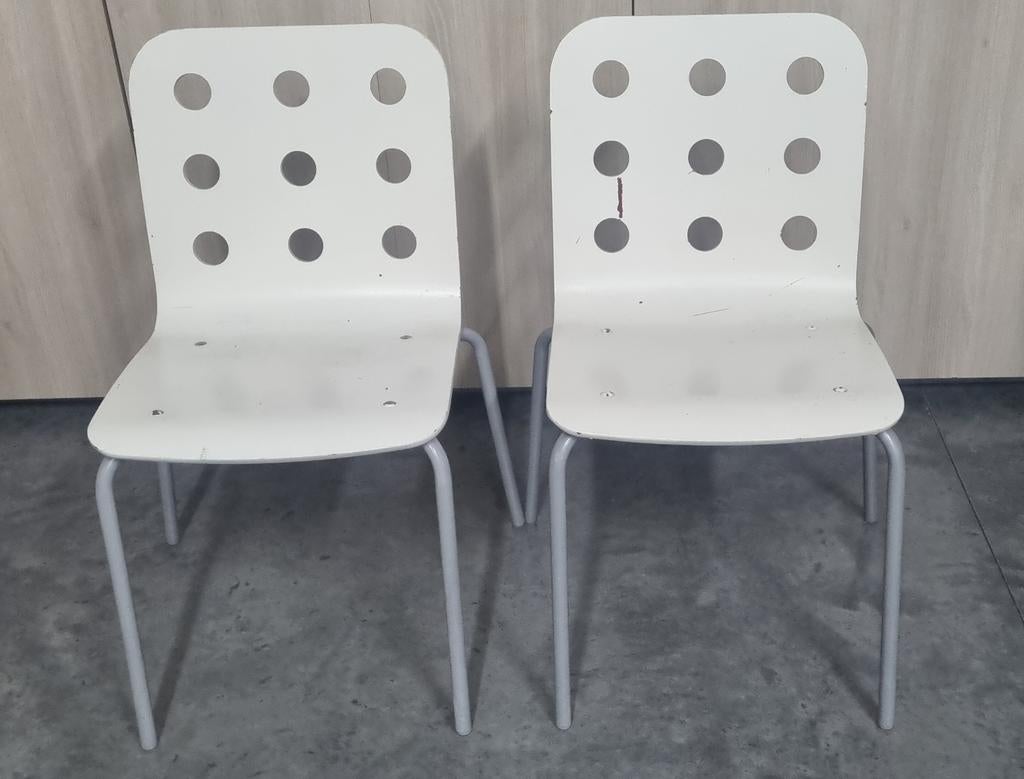 2 witte stoelen ikea, Ophalen