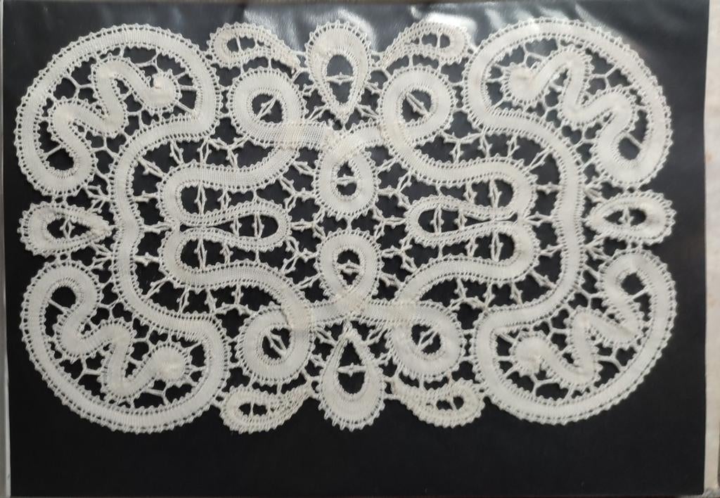 5 Kanten sierlapjes (eigen werk kantklossen), Ophalen of Verzenden, Nieuw, Overige typen