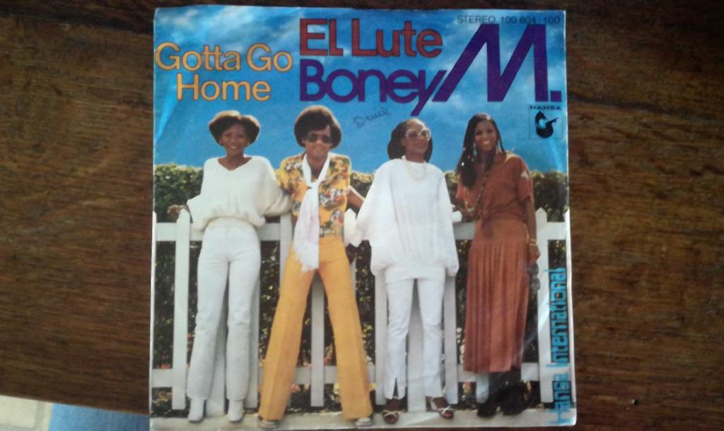 45 tours Boney M, O Newton-John  Bee Gees, Cd's en Dvd's, Vinyl | Overige Vinyl, Gebruikt, Ophalen of Verzenden