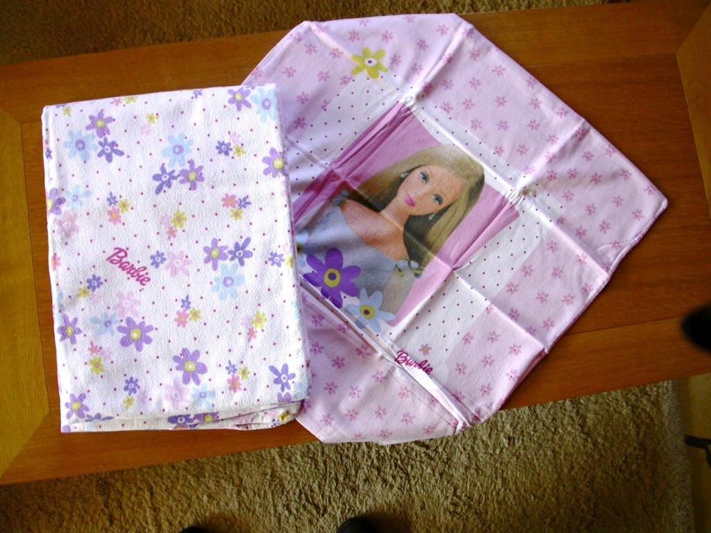 BARBIE Housse de couette et taie,en flanelle, 1 personne, Enlèvement ou Envoi, Comme neuf, Une personne, Housse de couette