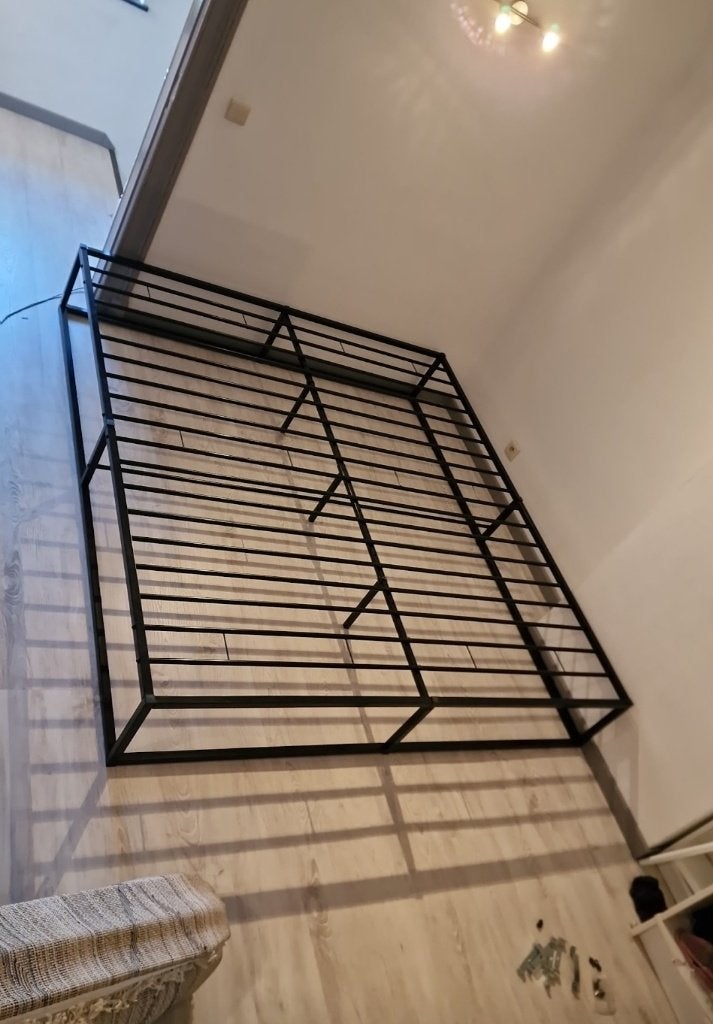 CADRE DE LIT NOIR SANS MATELAS, Maison & Meubles, Chambre à coucher | Canapés-lits, Neuf, Enlèvement, 180 cm, 200 cm