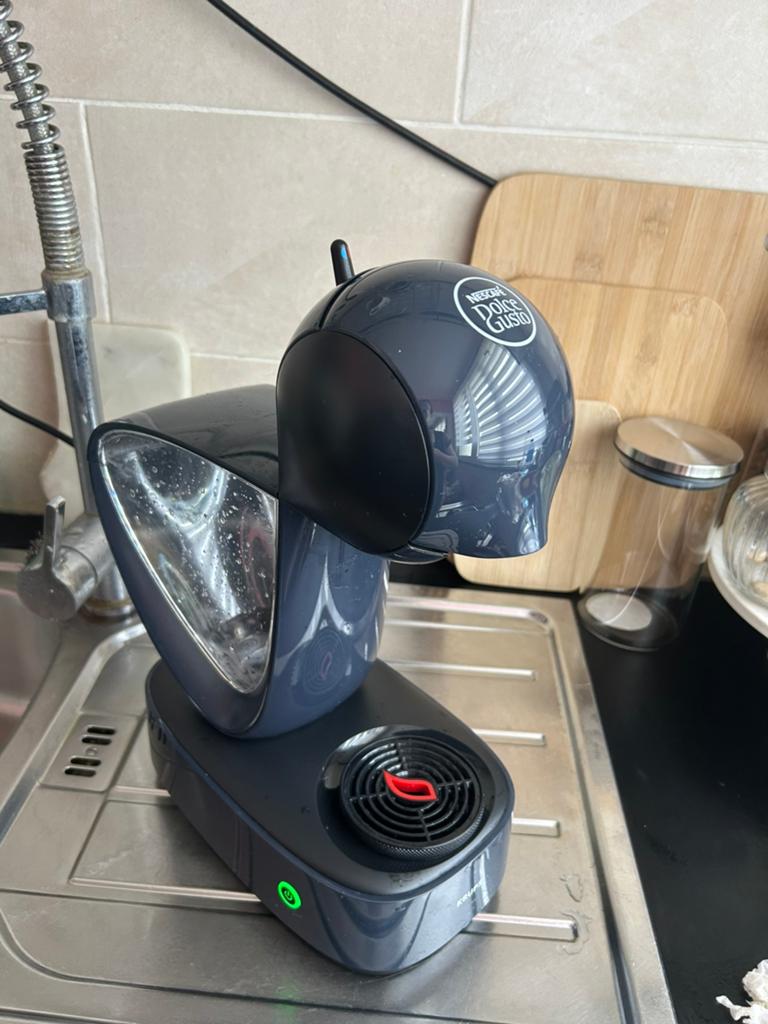 Machine a café dolce gucto, Elektronische apparatuur, Koffiemachine-accessoires, Ophalen of Verzenden, Zo goed als nieuw