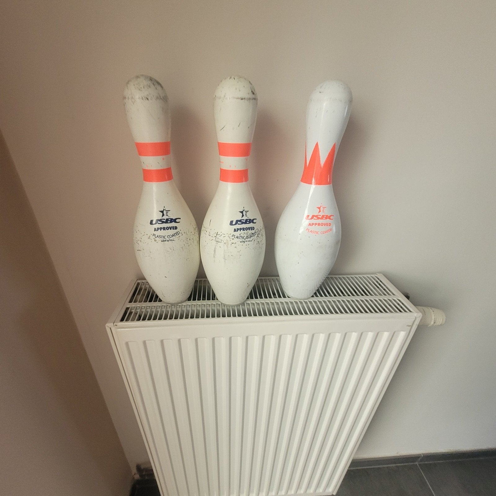 3 quille de bowling, Enlèvement ou Envoi