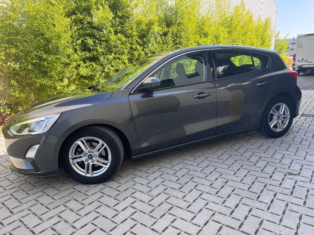 Ford Focus, Auto's, Electronic Stability Program (ESP), 4 cilinders, Bedrijf, 5 deurs
