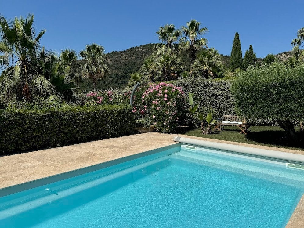 Studio Golf de St Tropez, Tv, Dorp, In bergen of heuvels, Provence en Côte d'Azur