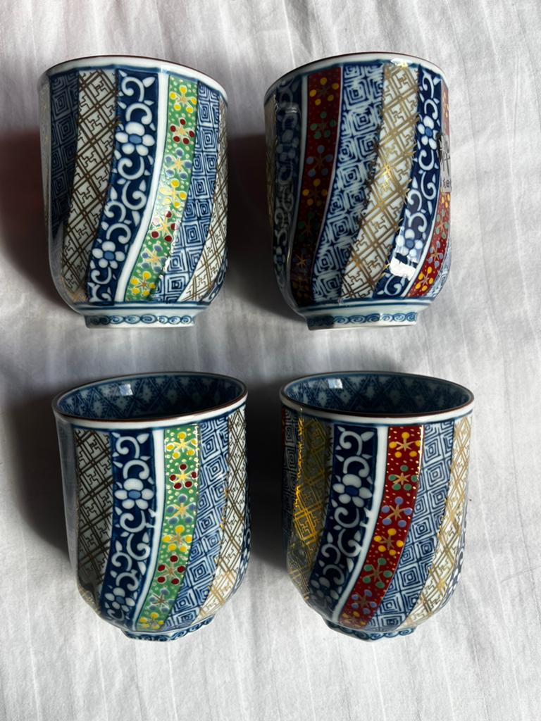 Arita ware thee tassen 4 stuks, Ophalen, Nieuw, Porselein, Kop en/of schotel