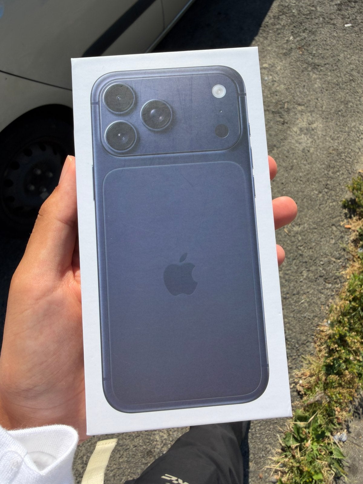 Iphone 17 mro max deep blue, Télécoms, Téléphonie mobile | Housses, Coques & Façades | Apple iPhone, Enlèvement ou Envoi, Comme neuf