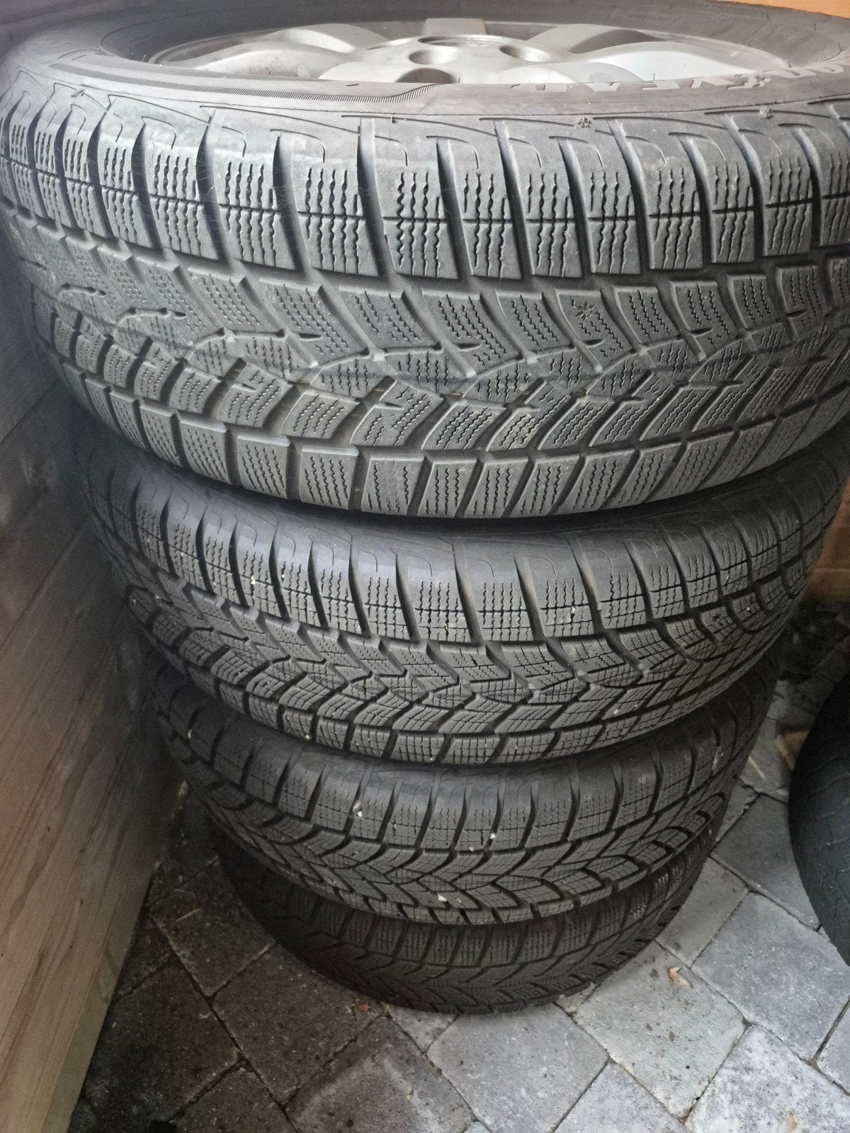 Pneus hiver Goodyear ultragrip 5 x 114,3, Enlèvement