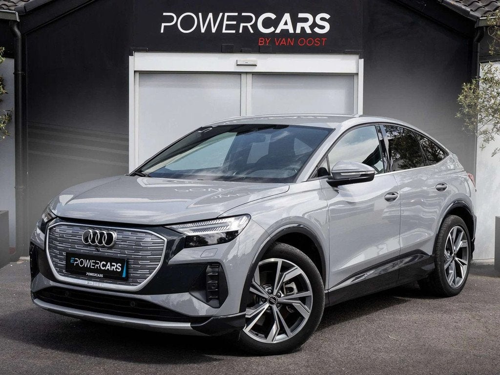 Audi Q4 Sportback e-tron 45 | ACC | Comfort | Matrix LED, Auto's, Audi, Automaat, Stof, Gebruikt, Zwart