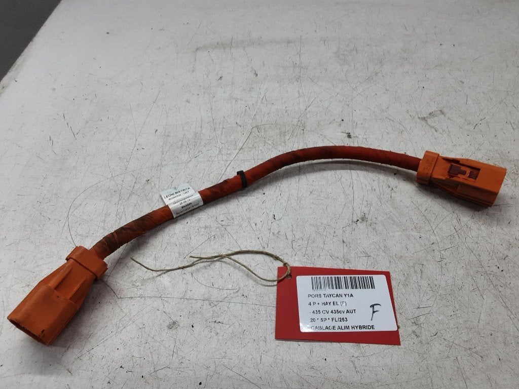 LAADKABEL Porsche Taycan (Y1A) (9J1971079A), Gebruikt, Rue de l'Espoir 34 34
4030  GRIVEGNÉE, BE, Info@Collignon.be, Mevr. I. Hauben