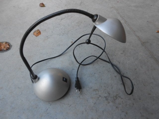 lampe de bureau lampe bureau modèle 7280 bras pliable gris, Enlèvement ou Envoi