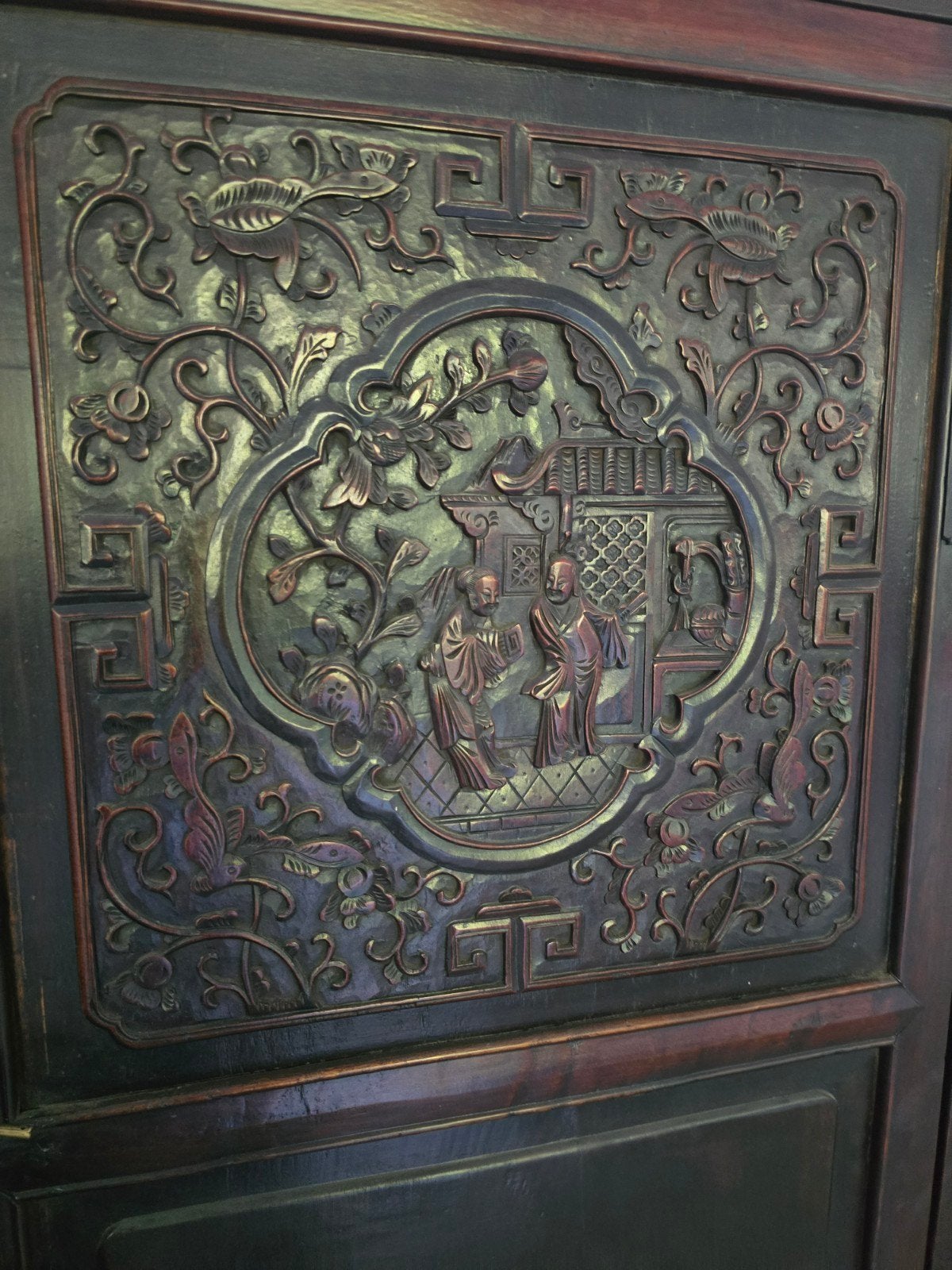 Armoire chinoise du XIXe siècle, Enlèvement