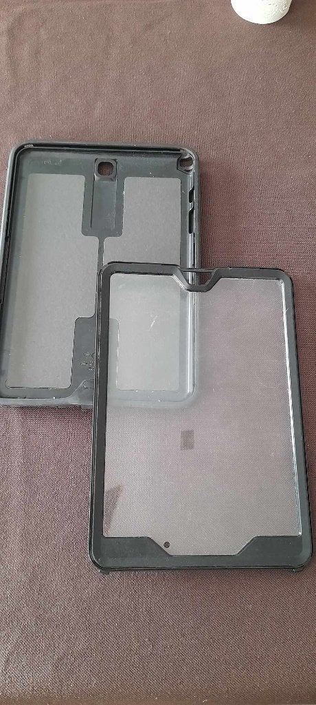 Otterbox beschermhoes, Computers en Software, Tablet-hoezen, 10 inch, Gebruikt, Otterbox, Bescherming voor- en achterkant
