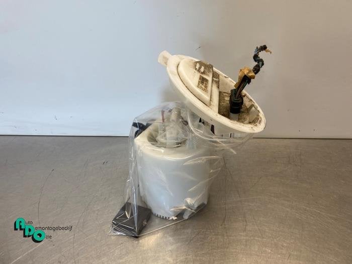 Pompe carburant électrique d'un Mercedes C-Klasse (C-Klasse, 3 mois de garantie, Utilisé, -, -